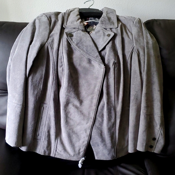 NWT Issac Mizrahi Gray Suede Moto Jacket Size 24 - Picture 2 of 11